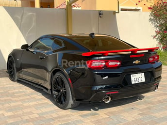 Black Chevrolet Camaro 3.6V6 ZL1 KIT COUPE for rent in Abu-Dhabi 2