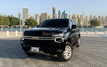 在Dubai租赁黑色 Chevrolet Tahoe