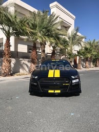 Black Ford Mustang V8 cabrio for rent in Dubai 5
