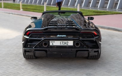 Black Lamborghini Evo Spyder for rent in Dubai 4