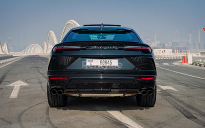Black Lamborghini Urus for rent in Abu-Dhabi 1