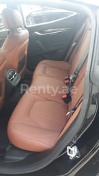 Black Maserati Ghibli for rent in Dubai 4