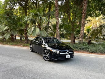 Black Mercedes A Class for rent in Abu-Dhabi 1