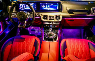 Black Mercedes G63 for rent in Dubai 1