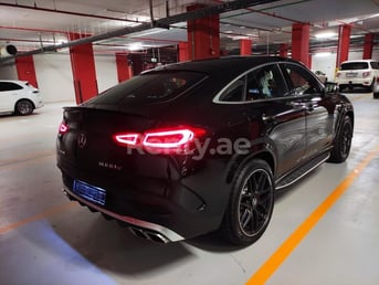 أسود Mercedes GLE 63 S AMG للإيجار في Abu-Dhabi 5