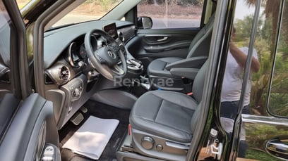 Black Mercedes V250 full option for rent in Dubai 0