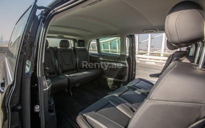 Black Mercedes V250 for rent in Dubai 5