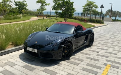 Black Porsche Boxster 718 for rent in Dubai