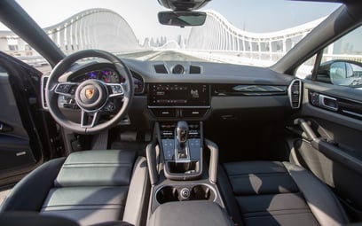 Black Porsche Cayenne coupe for rent in Dubai 3