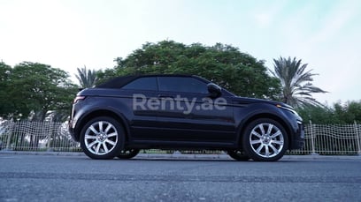 Black Range Rover Evoque for rent in Abu-Dhabi 3