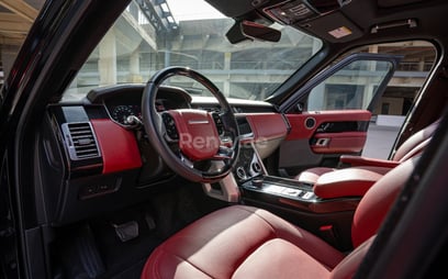 Black Range Rover Vogue for rent in Dubai 3