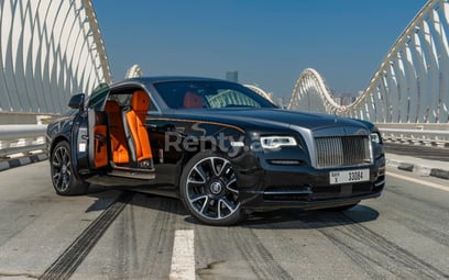 Black Rolls Royce Wraith Silver roof for rent in Dubai