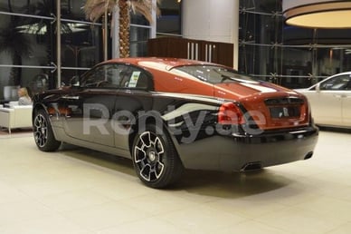 أسود Rolls Royce Wraith-BLACK BADGE ADAMAS 1 OF 40 للإيجار في Abu-Dhabi 0