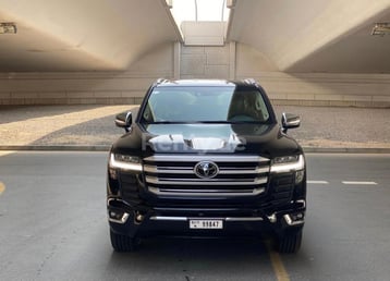 Black Toyota Land Cruiser for rent in Dubai 0