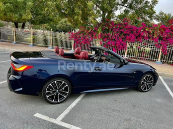 Blue BMW 430 Convertible for rent in Dubai 3