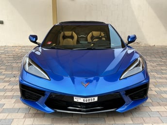 Bleue Chevrolet Corvette en location à Sharjah 0