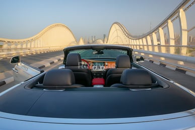 White Rolls Royce Dawn, Exclusive 3-color interior for rent in Dubai 6