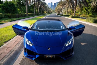 Dark Blue Lamborghini Huracan Evo Spyder for rent in Dubai 1