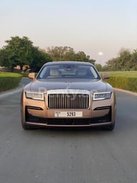 Brown Rolls Royce Ghost for rent in Abu-Dhabi 3