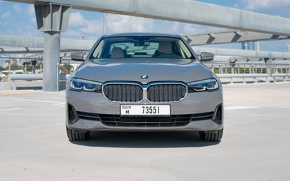Grey BMW 520i for rent in Dubai 0