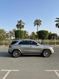 Grey Mercedes GLE for rent in Abu-Dhabi 1