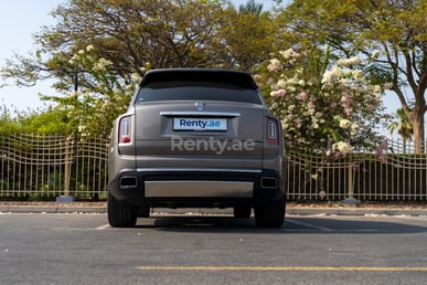 Grey Rolls Royce Cullinan for rent in Sharjah 2