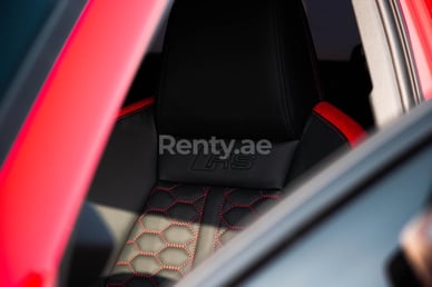 Red Audi RS3 Red Pack Carbon for rent in Abu-Dhabi 2