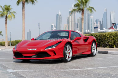 Red Ferrari F8 Tributo Spyder for rent in Sharjah 6