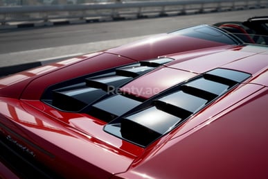 Red Lamborghini Huracan Spyder for rent in Dubai 6