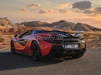 Red McLaren 570S for rent in Abu-Dhabi 6