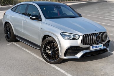 Silver Mercedes GLE63 for rent in Abu-Dhabi 0