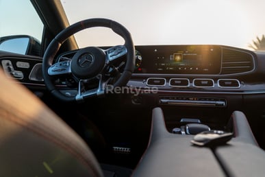 Silver Mercedes GLE63 for rent in Abu-Dhabi 3