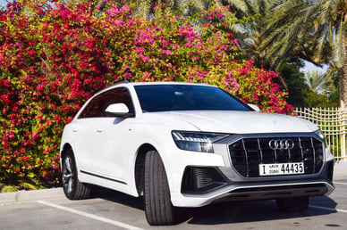 White Audi Q8 for rent in Dubai 2