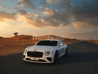 Blanc Bentley Continental GT en location à Dubai 2