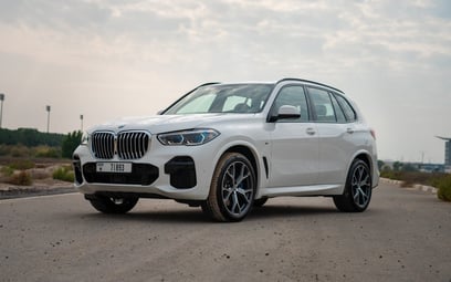 White BMW X5 for rent in Abu-Dhabi