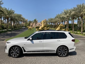 White BMW X7M NEW for rent in Dubai 2