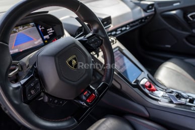 White Lamborghini Huracan Evo Spyder for rent in Dubai 3
