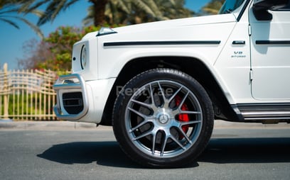 White Mercedes G63 AMG for rent in Dubai 1