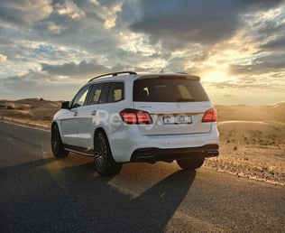 White Mercedes GLE for rent in Abu-Dhabi 4