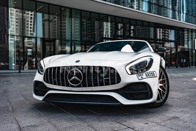 White Mercedes GT CONVERTIBLE for rent in Dubai 1