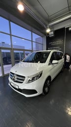 White Mercedes V Class Avantgarde for rent in Dubai 2
