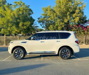 White Nissan Patrol V6 for rent in Abu-Dhabi 4