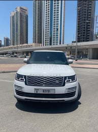 White Range Rover Vogue Supercharged for rent in Sharjah 3