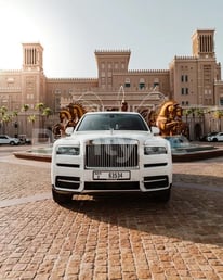 White Rolls Royce Cullinan for rent in Sharjah 5