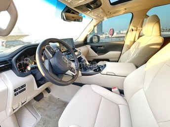White Toyota Land Cruiser for rent in Dubai 1