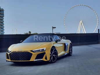 Yellow Audi R8- V10 SPYDER for rent in Abu-Dhabi 5