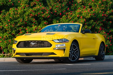 Yellow Ford Mustang cabrio for rent in Dubai 7