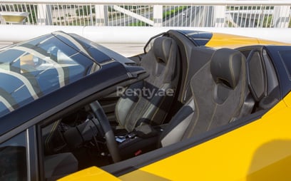 Yellow Lamborghini Huracan Spyder for rent in Abu-Dhabi 4