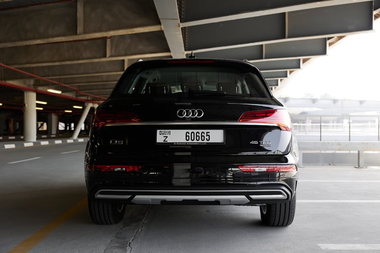 Black Audi Q5  45 TFSI quattro for rent in Abu-Dhabi 2