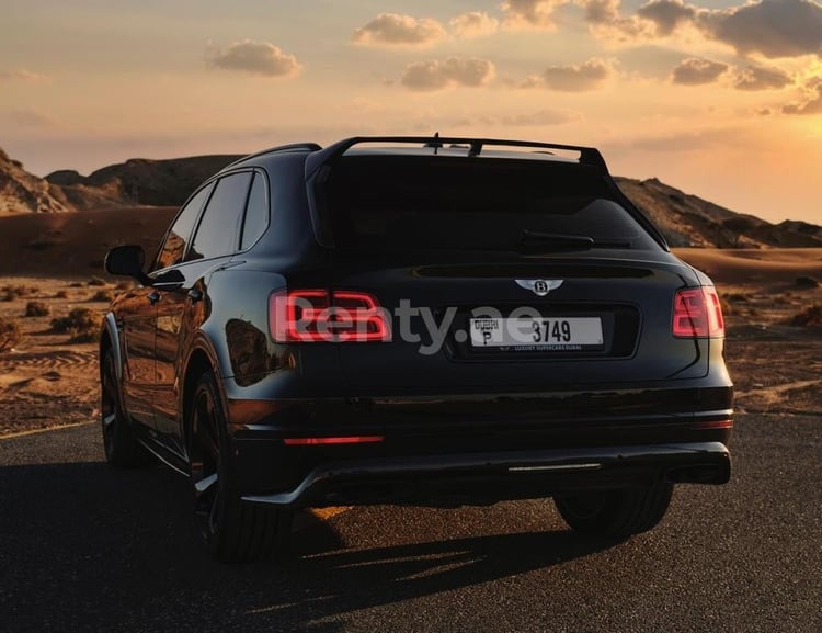 Black Bentley Bentayga for rent in Dubai 1